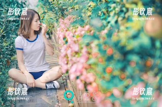 青豆客 - 黄歆苑chobits这组校服图片里有啥新花样？最新内容值得一看！